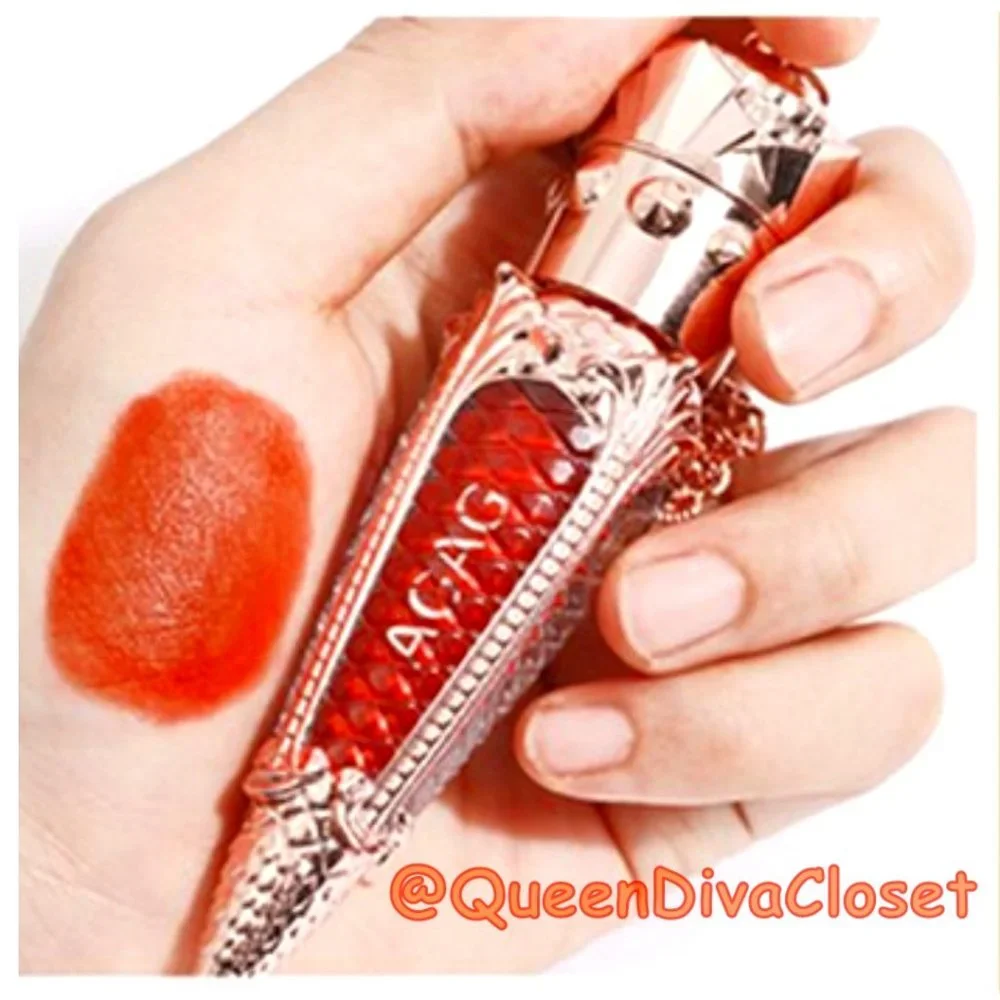 Queen's Scepter Red Vile Pendent Matte Velvet Liquid Lipstick Carrot 01 - Picture 2 of 9